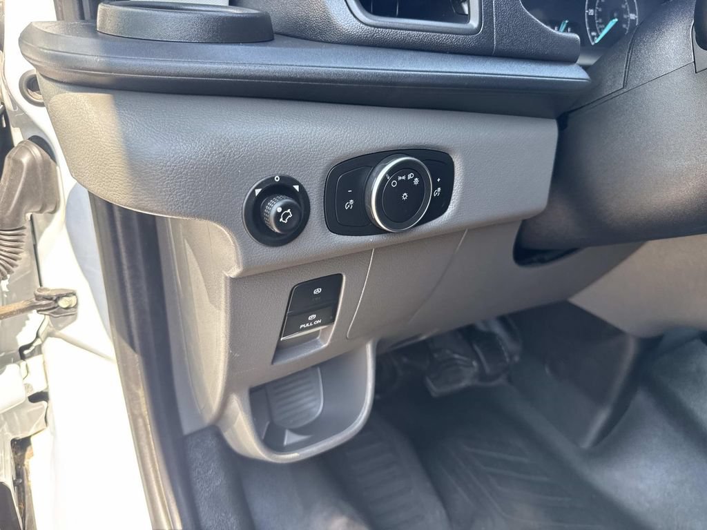 Certified 2023 Ford Transit 250 Medium Roof RWD image 17