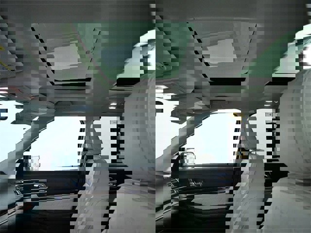 Certified 2019 Ford Explorer Platinum image 18