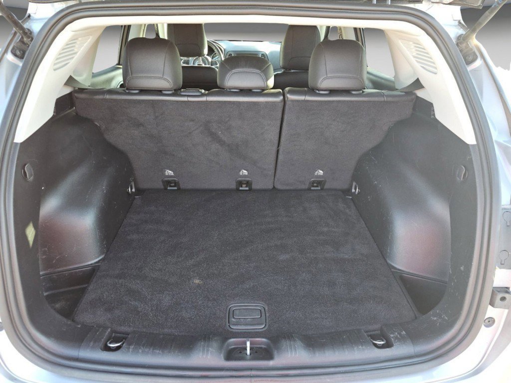 Used 2021 Jeep Compass Latitude image 24