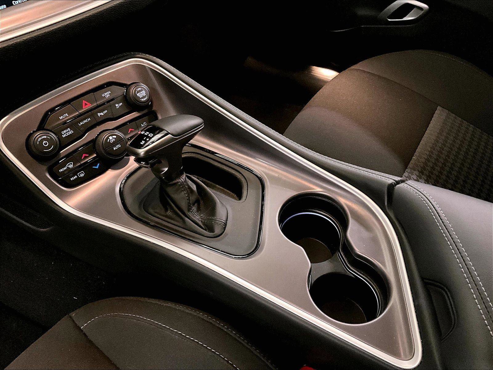 Used 2022 Dodge Challenger R/T Scat Pack RWD image 16