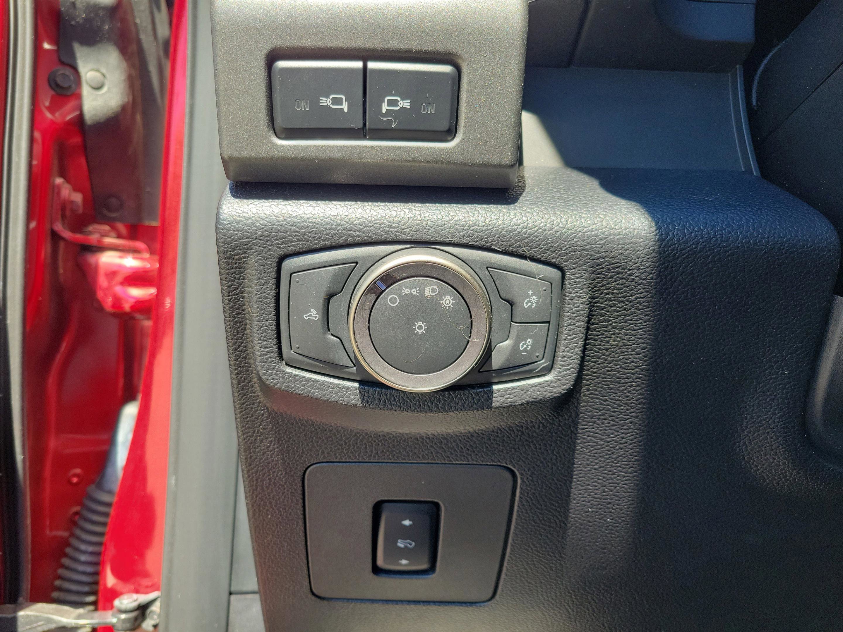 Certified 2018 Ford F150 Raptor w/ Equipment Group 802A Luxury image 10