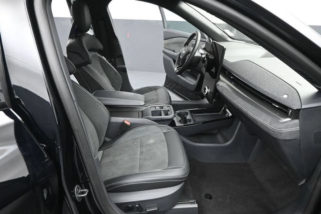 Certified 2025 Ford Mustang Mach-E GT AWD/4WD image 29