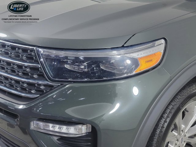 Certified 2022 Ford Explorer XLT w/ Equipment Group 202A AWD/4WD image 11
