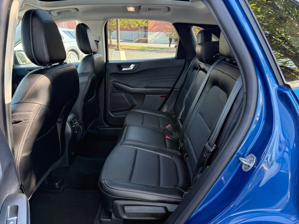 Certified 2022 Ford Escape SEL w/ Class II Trailer Tow Package AWD/4WD image 19