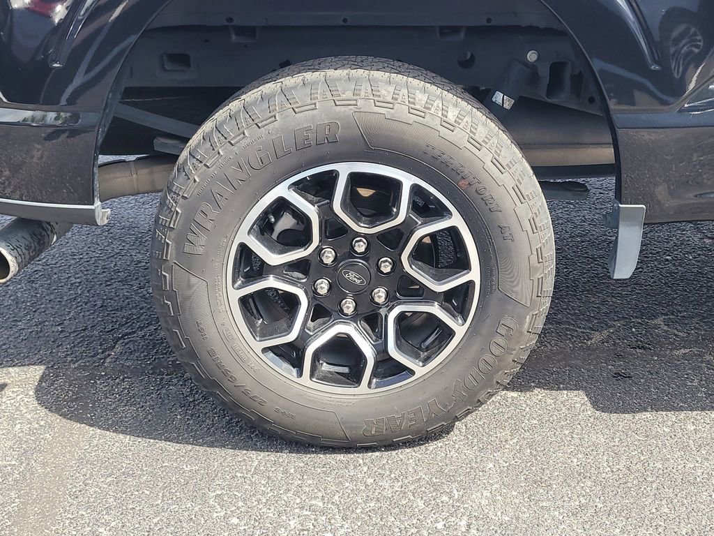 Certified 2023 Ford F150 XLT w/ Equipment Group 301A Mid AWD/4WD image 5