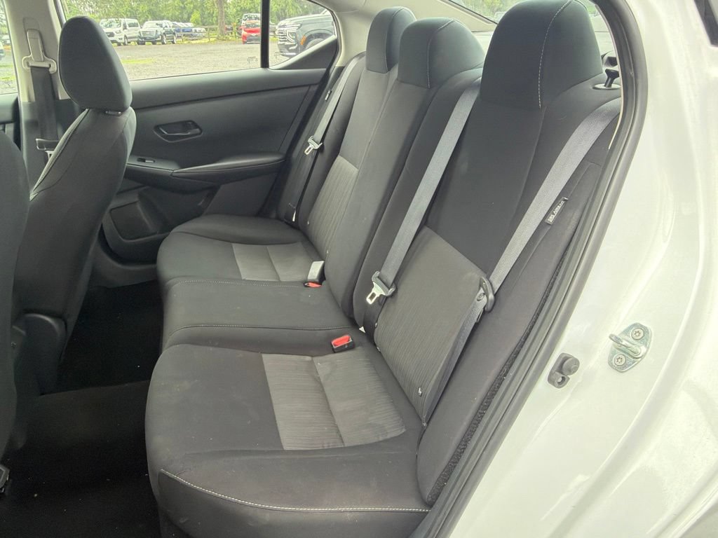 Used 2024 Nissan Sentra SV FWD image 18