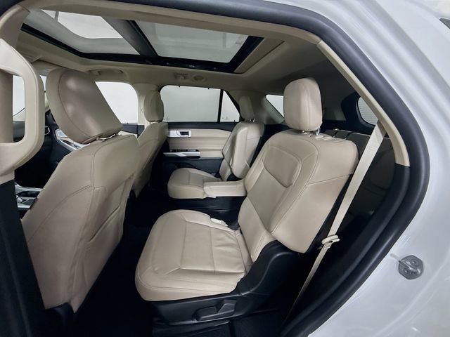 Certified 2023 Ford Explorer Limited w/ Limited Technology Package image 26