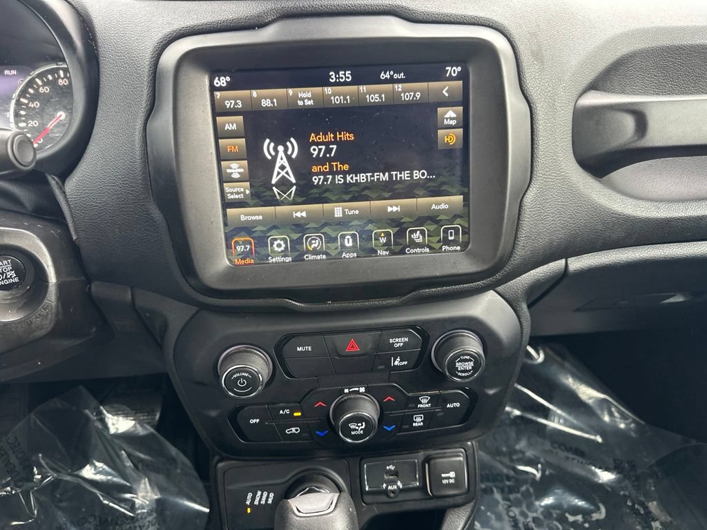 Used 2022 Jeep Renegade Latitude AWD/4WD image 38