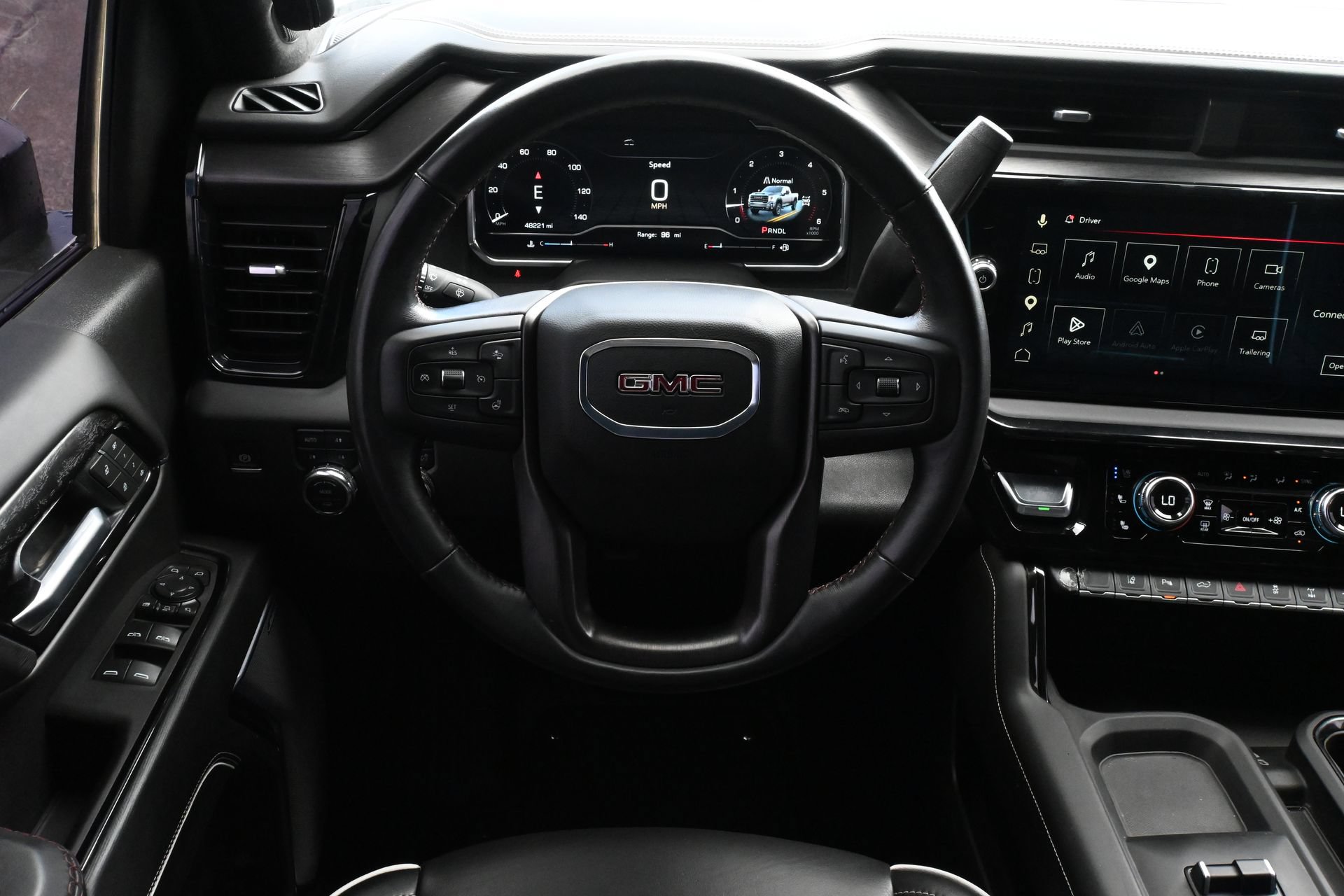 Used 2025 GMC Sierra 2500 AT4X AWD/4WD image 7