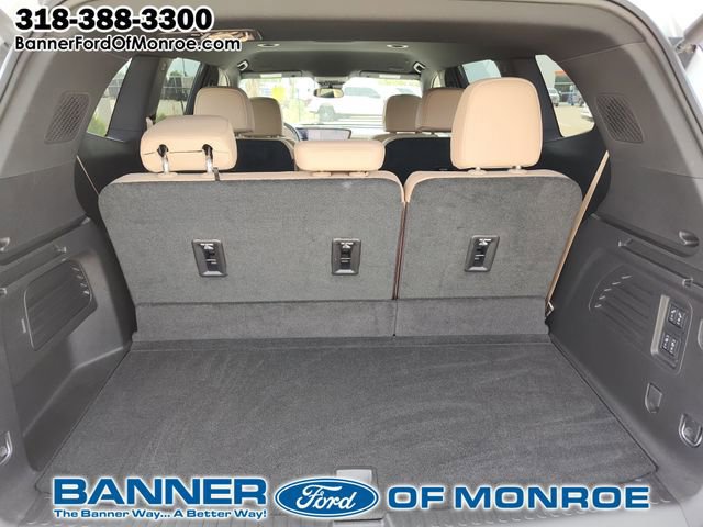 Used 2025 Buick Enclave Preferred w/ Power Package FWD image 10