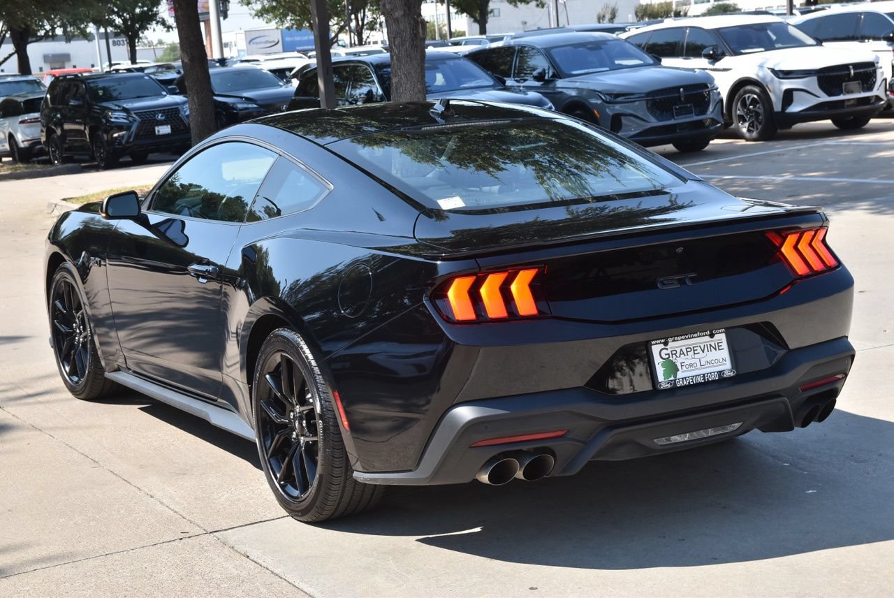 Certified 2026 Ford Mustang GT Premium RWD image 10