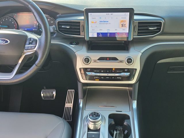 Certified 2021 Ford Explorer XLT w/ Equipment Group 202A RWD image 20
