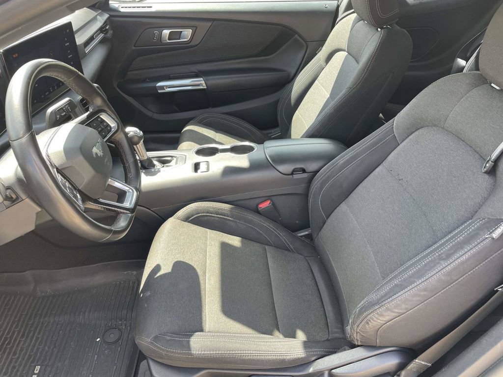 Certified 2024 Ford Mustang Coupe RWD image 13