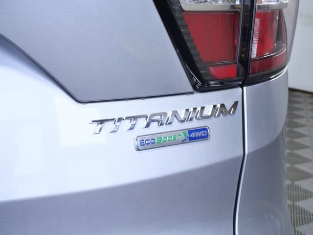 Certified 2018 Ford Escape Titanium w/ Ford Safe & Smart Package AWD/4WD image 9