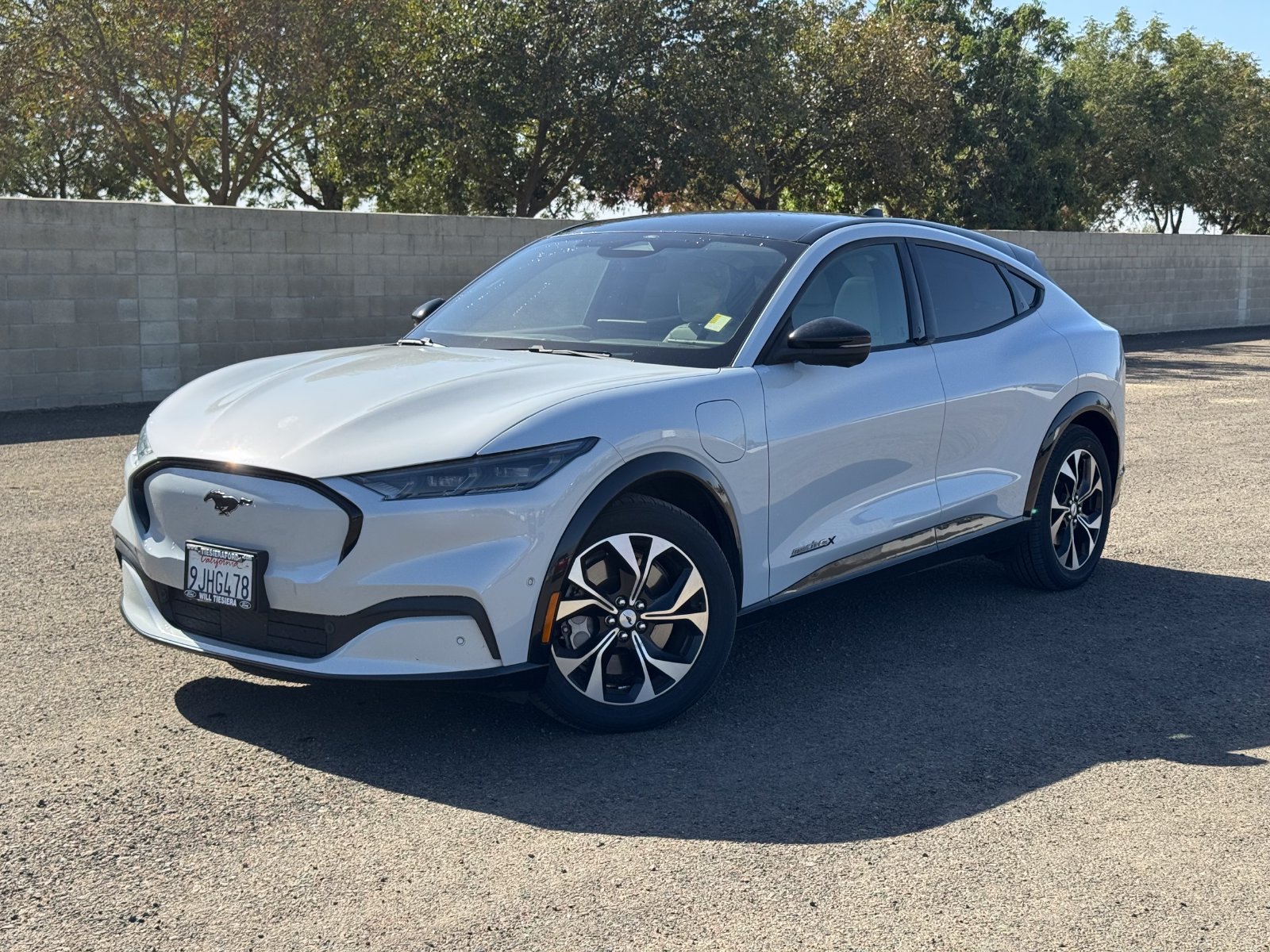 Certified 2023 Ford Mustang Mach-E Premium AWD/4WD image 11