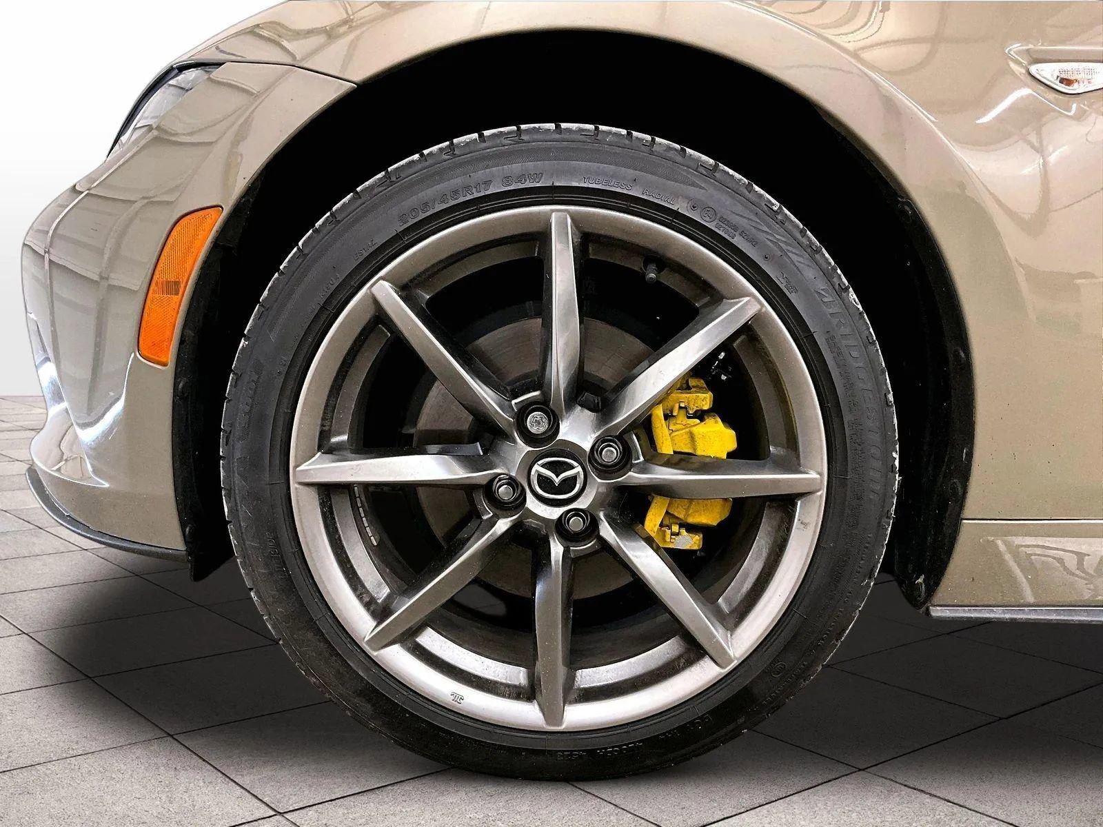 Used 2023 MAZDA MX-5 Miata Grand Touring w/ Weather Package RWD image 8