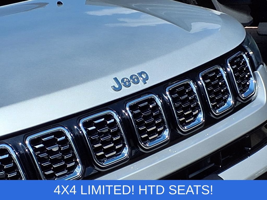 Used 2025 Jeep Compass Limited AWD/4WD image 29