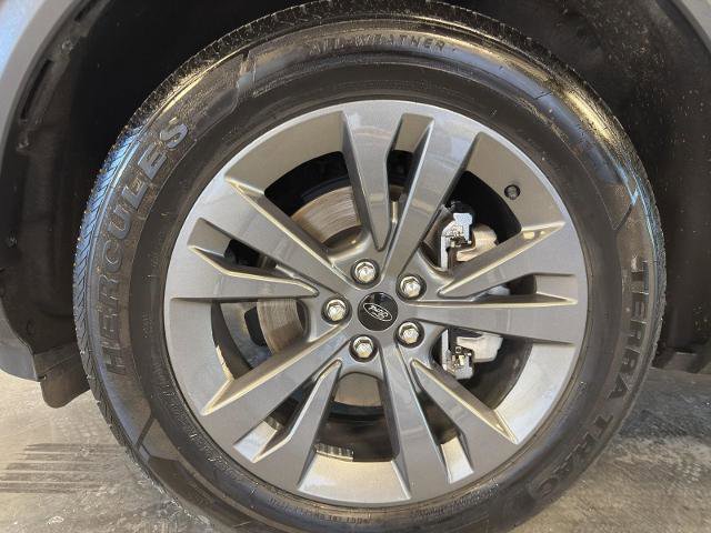Certified 2023 Ford Explorer XLT w/ Equipment Group 202A image 10