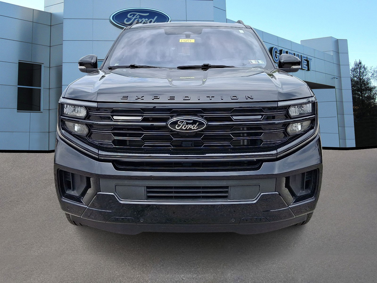 Certified 2025 Ford Expedition Max Platinum w/ Stealth Performance Package AWD/4WD image 3
