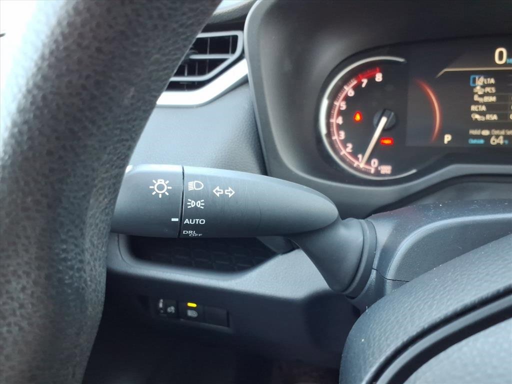 Used 2024 Toyota RAV4 XLE image 17