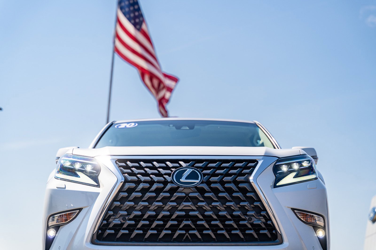 Used 2020 Lexus GX 460 Premium w/ Premium Package image 6