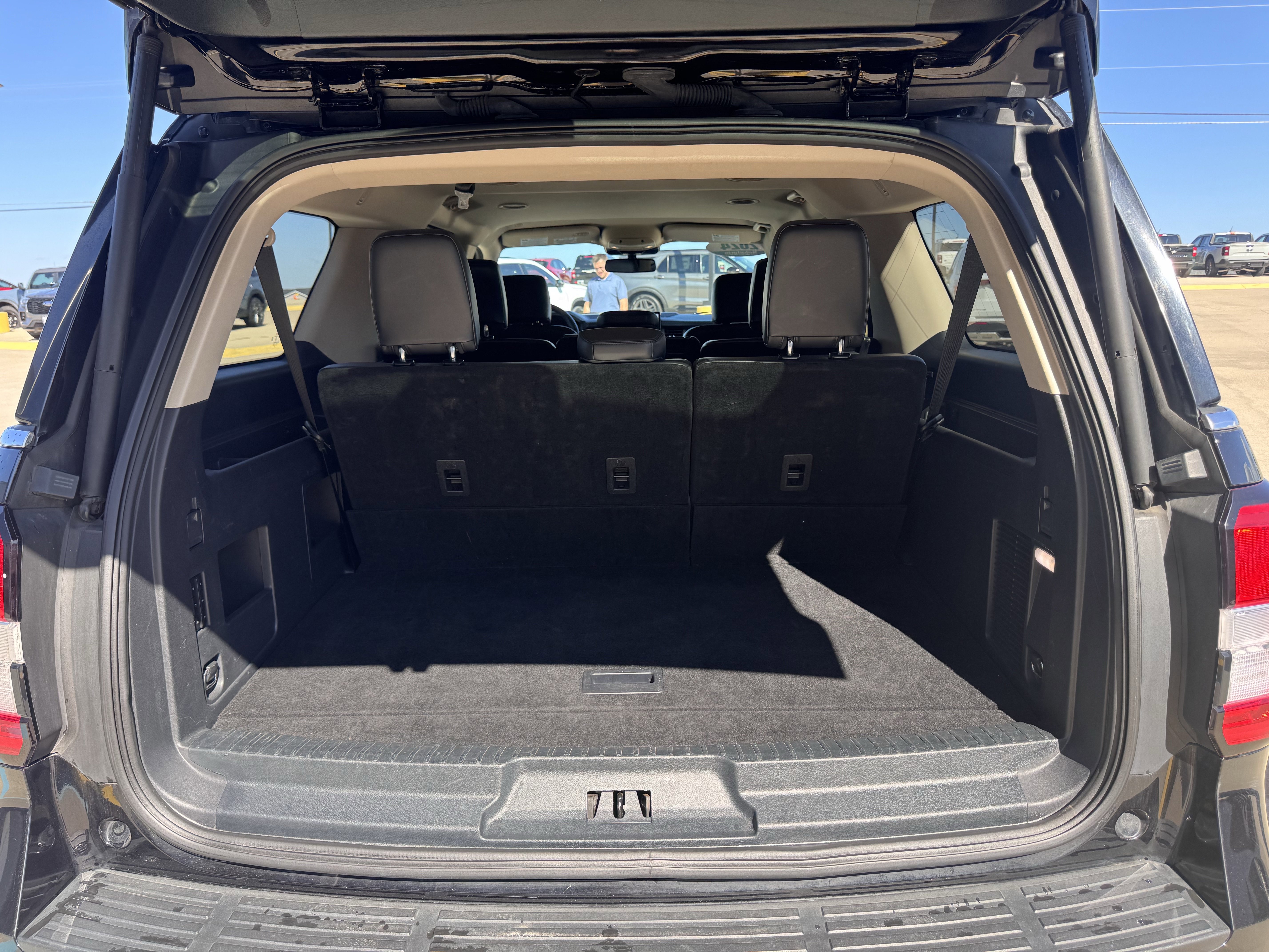 Certified 2024 Ford Expedition Max XLT image 37