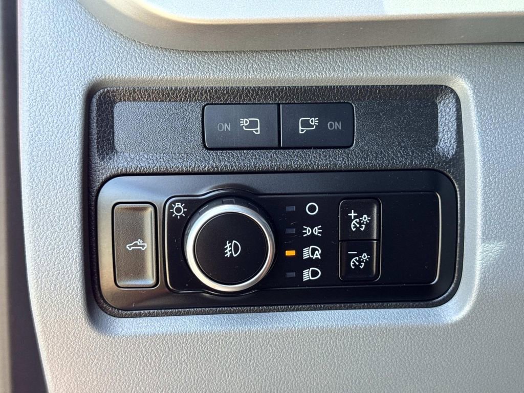 Certified 2023 Ford F350 XLT w/ 360-Degree Camera Package AWD/4WD image 19