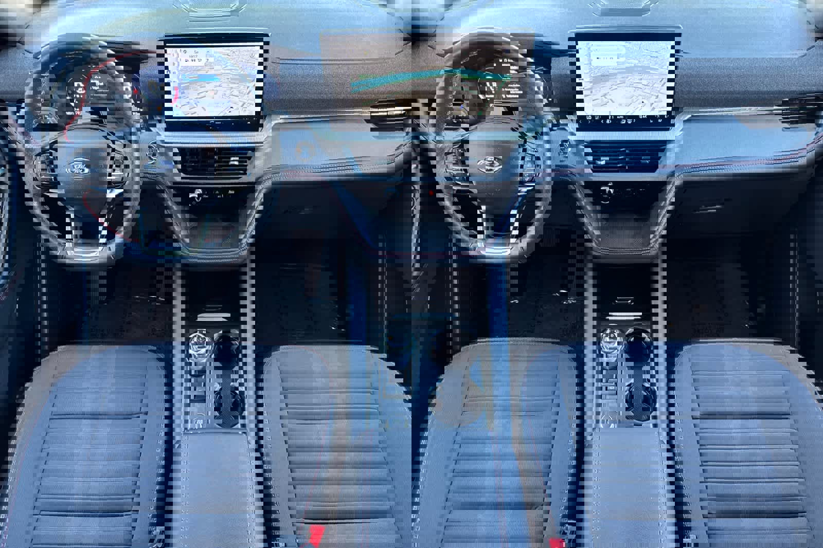 Certified 2025 Ford Explorer ST-Line w/ ST-Line Street Pack image 9