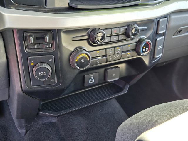 Certified 2025 Ford F350 XLT AWD/4WD image 22