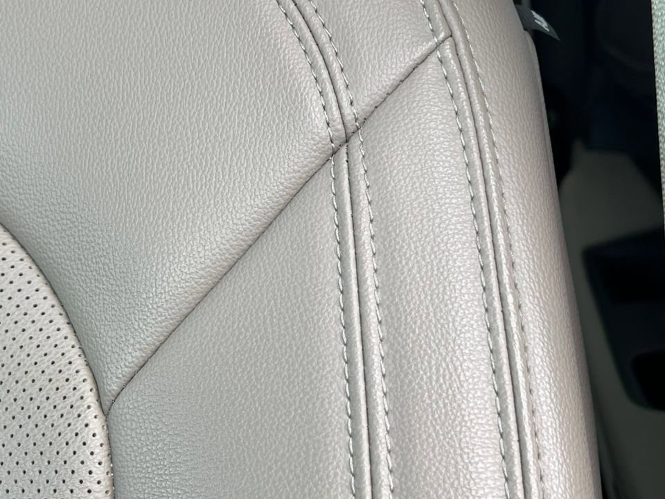 Certified 2022 Ford Expedition Limited image 21