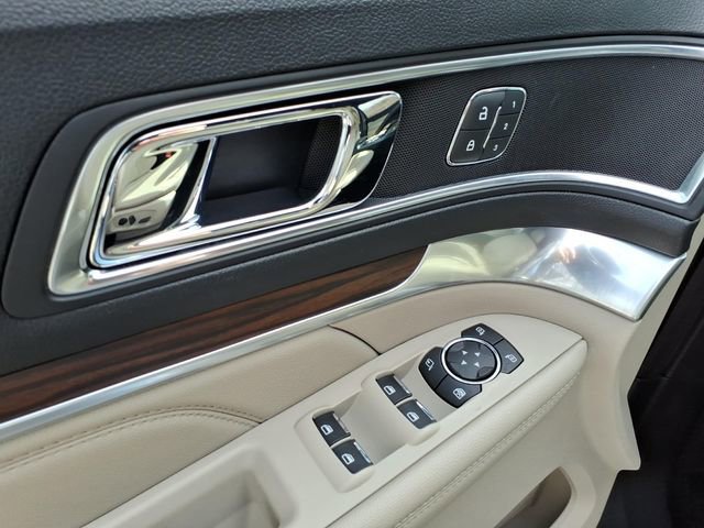 Certified 2019 Ford Explorer Limited w/ Class III Trailer Tow Package image 22