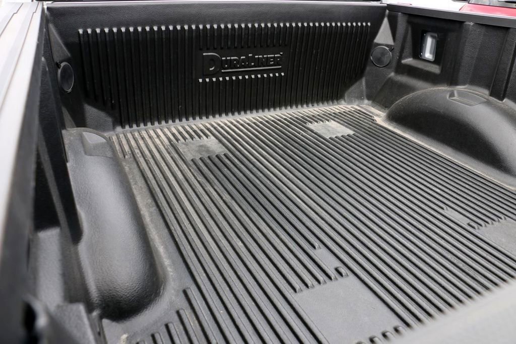 Certified 2025 Ford F150 XLT w/ Equipment Group 301A Standard image 9