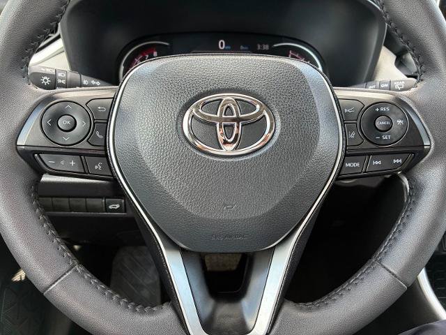 Used 2025 Toyota RAV4 XLE Premium FWD image 26