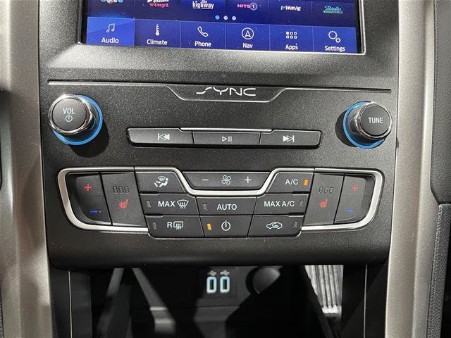 Certified 2020 Ford Fusion SE AWD/4WD image 34