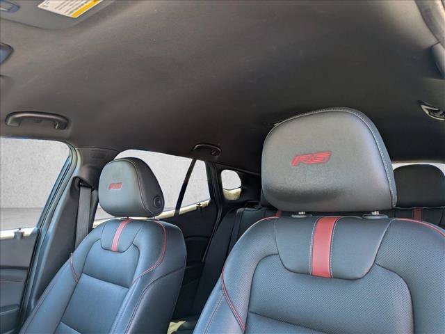 Used 2025 Chevrolet Trax RS FWD image 18