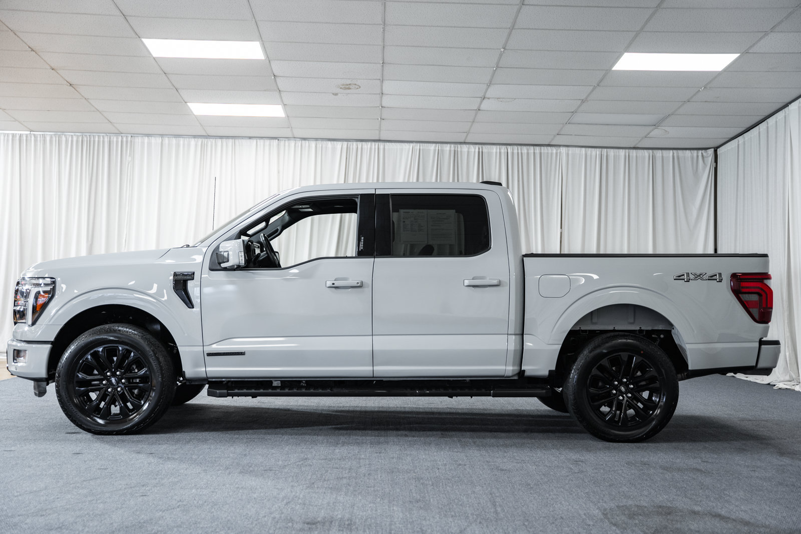 Certified 2024 Ford F150 Lariat w/ Equipment Group 502A High AWD/4WD image 5