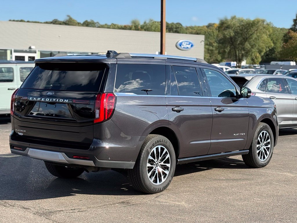 Certified 2025 Ford Expedition Platinum AWD/4WD image 40