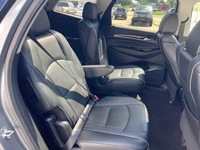 Used 2020 Buick Enclave Avenir w/ Avenir Technology Package FWD image 24