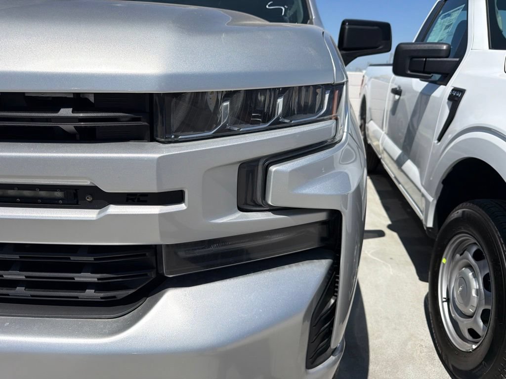 Used 2021 Chevrolet Silverado 1500 RST w/ Z71 Off-Road Package AWD/4WD image 4