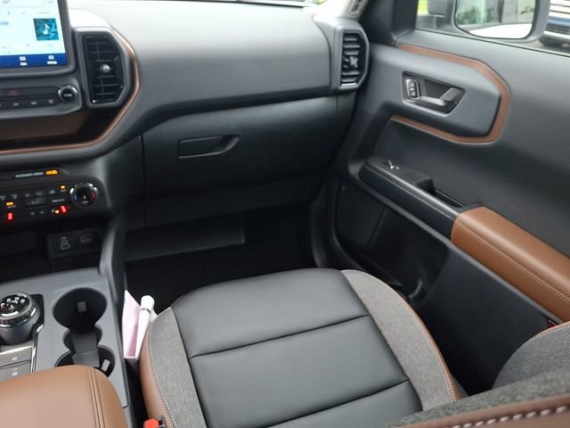 Certified 2024 Ford Bronco Sport Outer Banks AWD/4WD image 19