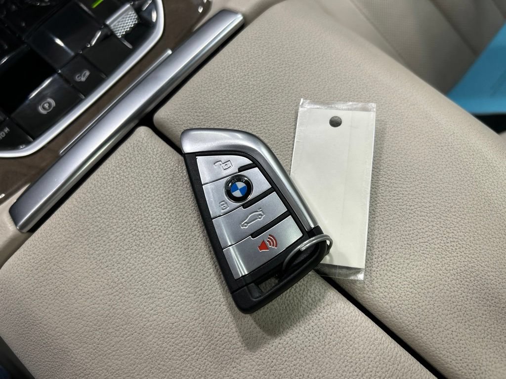 Used 2021 BMW X5 xDrive40i w/ Executive Package AWD/4WD image 26