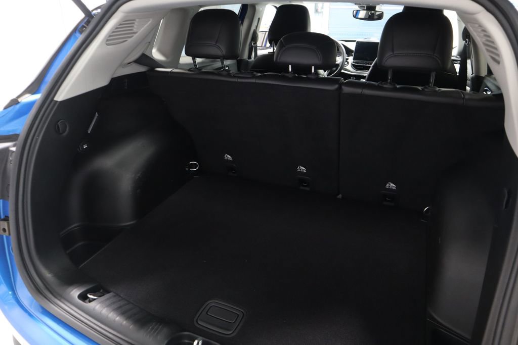 Used 2022 Jeep Compass Limited image 16