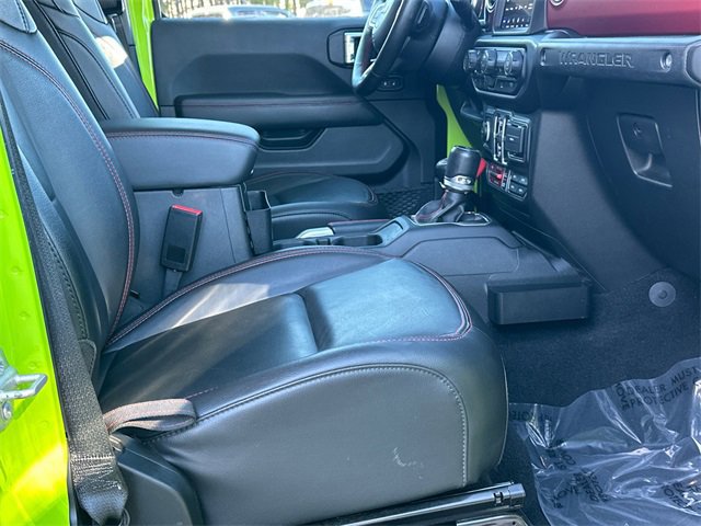 Used 2021 Jeep Wrangler Unlimited Rubicon w/ Xtreme Recon 35" Tire Package image 13