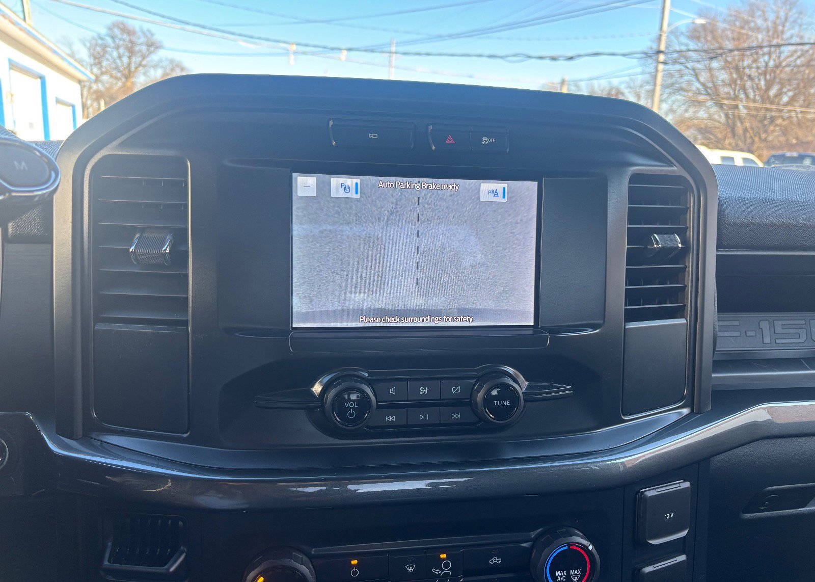 Certified 2022 Ford F150 XL w/ STX Appearance Package image 40