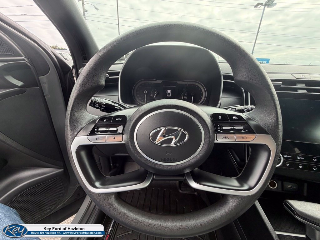 Used 2024 Hyundai Santa Cruz SE FWD image 25