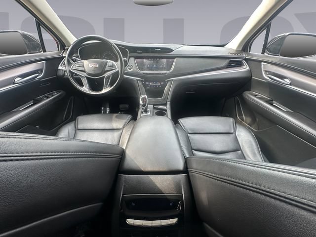 Used 2019 Cadillac XT5 Luxury w/ Advanced Security Package FWD image 12