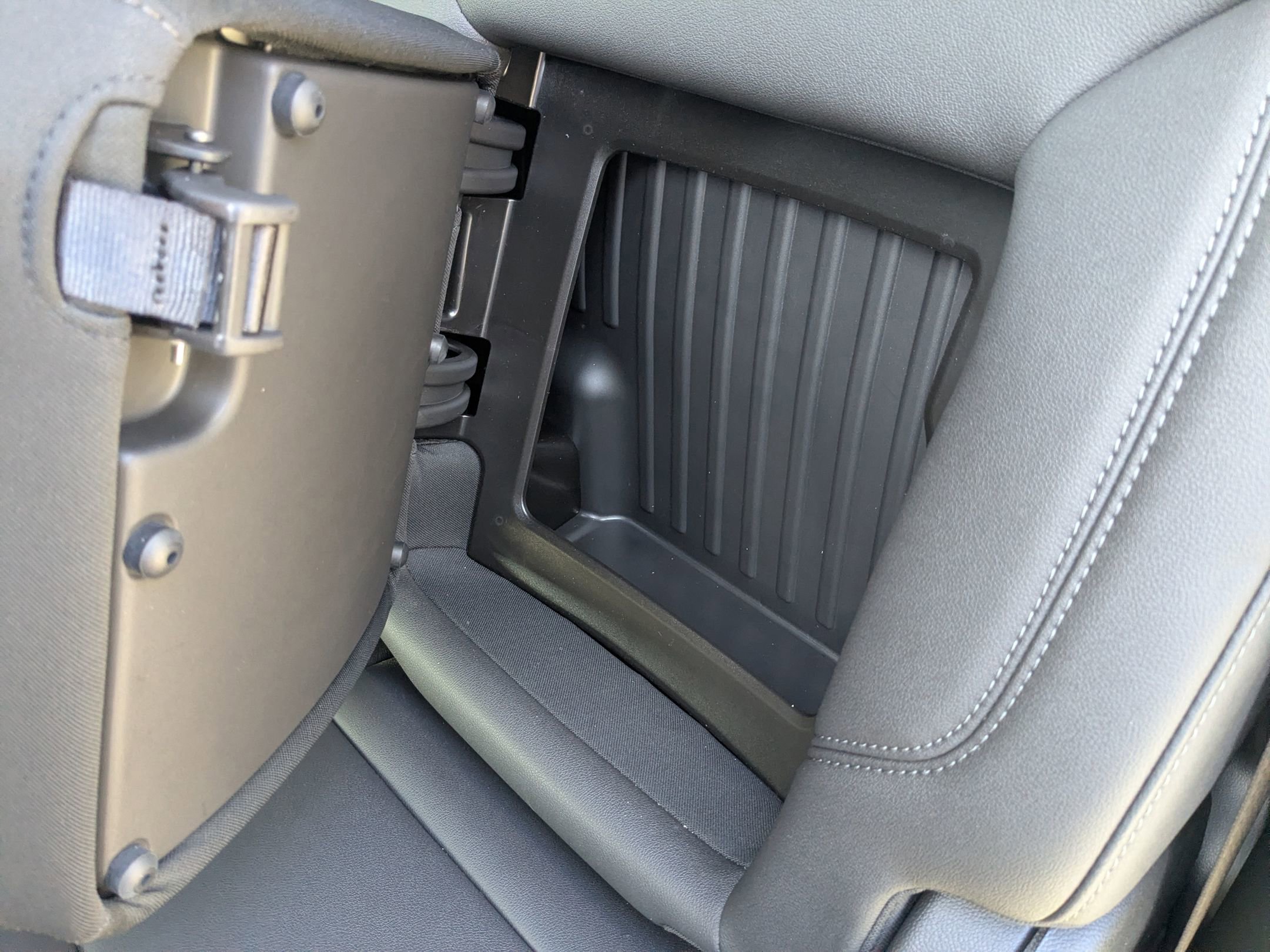 Used 2025 Chevrolet Silverado 1500 RST w/ Convenience Package II image 32