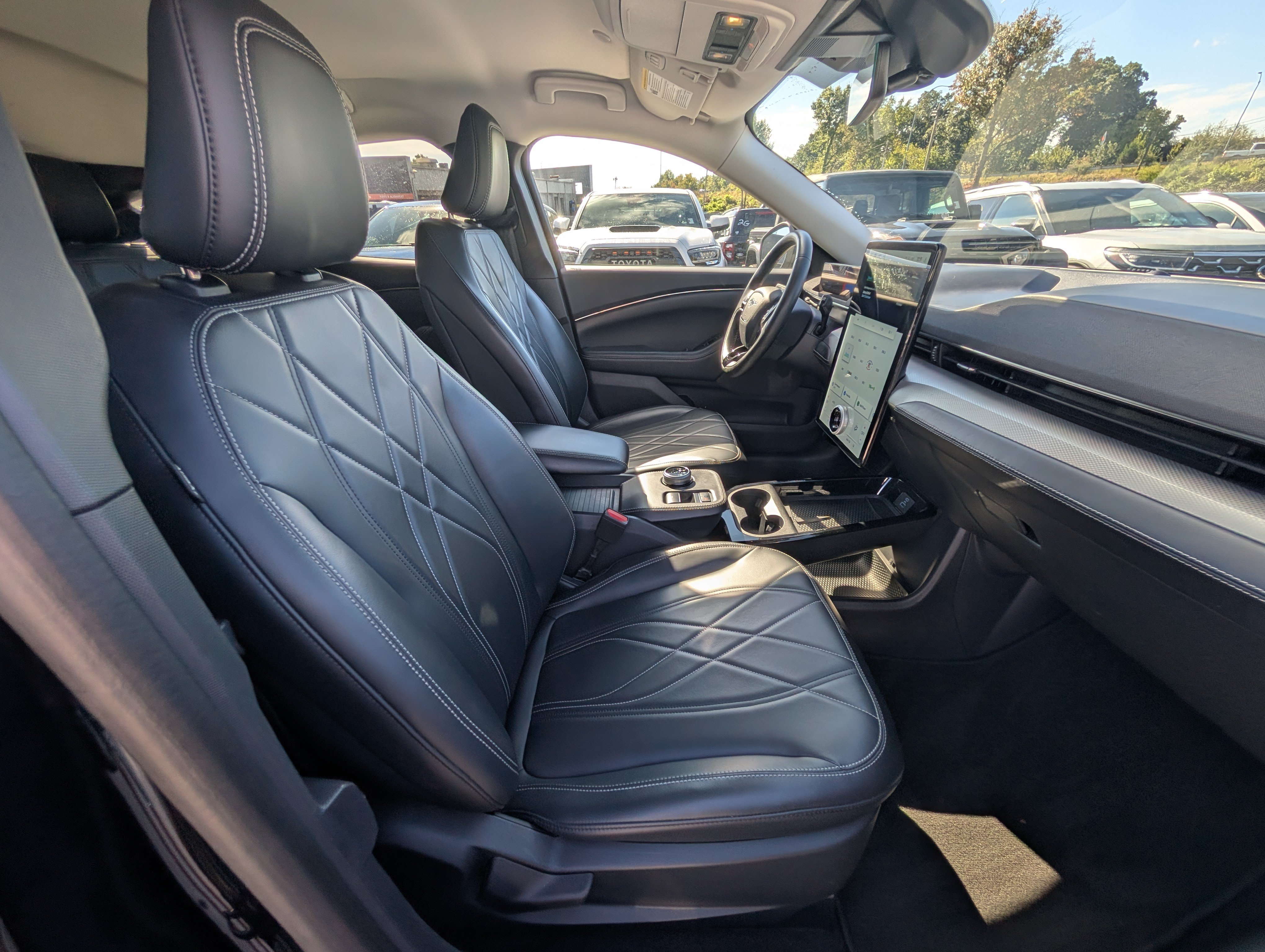 Certified 2022 Ford Mustang Mach-E Select RWD image 12