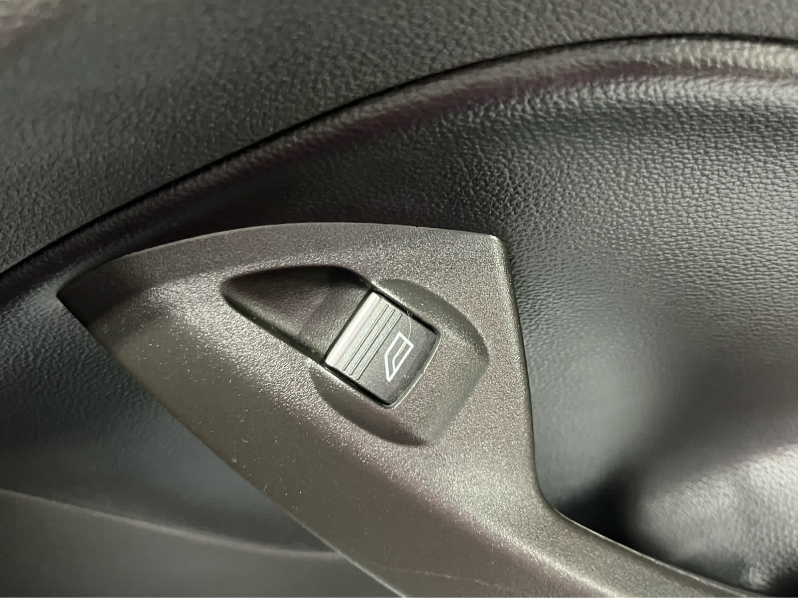 Certified 2019 Ford Escape SE AWD/4WD image 39