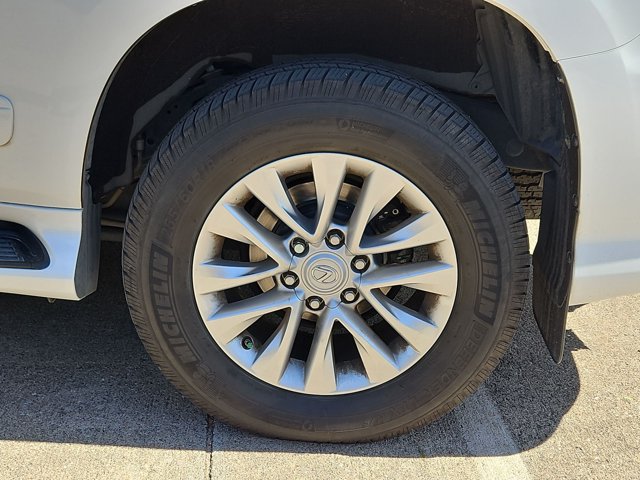 Used 2018 Lexus GX 460 Premium w/ Premium Package AWD/4WD image 25